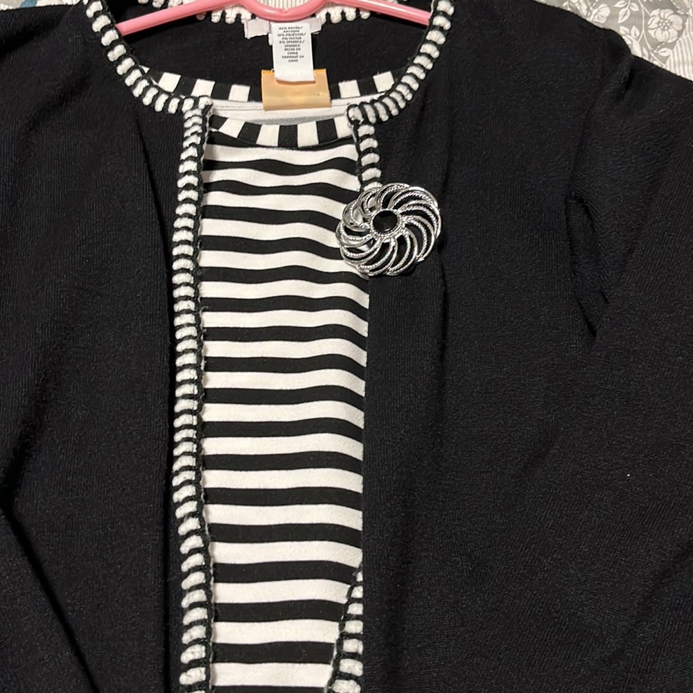 Croft and Barrow blazer size large very good condition black with black an white - Picture 4 of 7